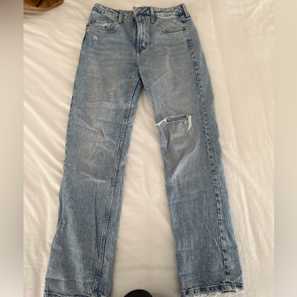 H&M Women's High Rise Distressed Blue Jeans
